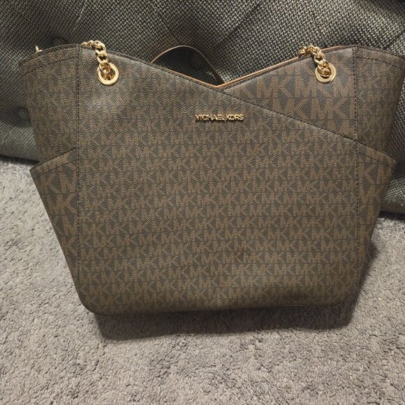 Large purse - Picture 2 of 2